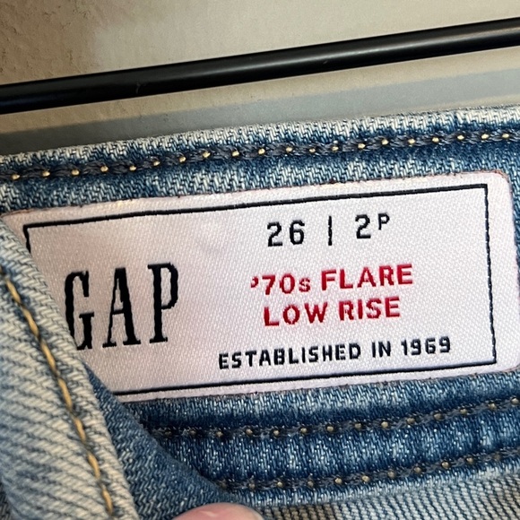 GAP 70s Flare Low Rise Jeans - Picture 8 of 12